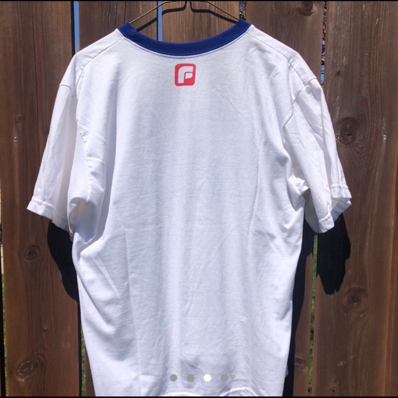 Vintage “Magnolia Fresh Chicken” Tee - Picture 3 of 4